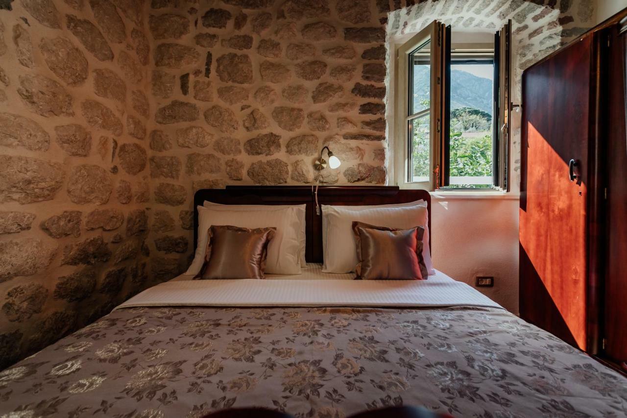 Magnolia Apartment Kotor Luaran gambar