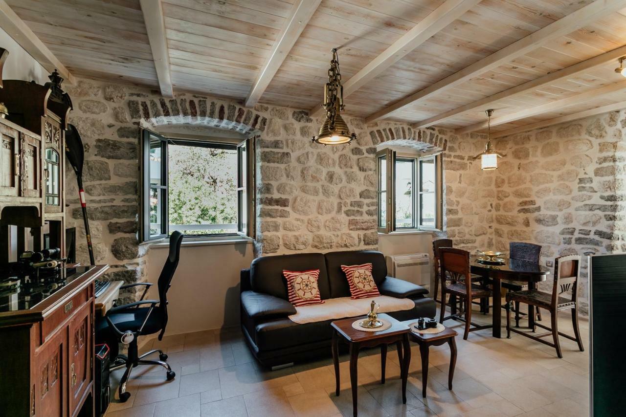 Magnolia Apartment Kotor Luaran gambar