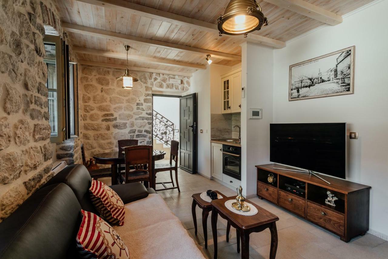 Magnolia Apartment Kotor Luaran gambar